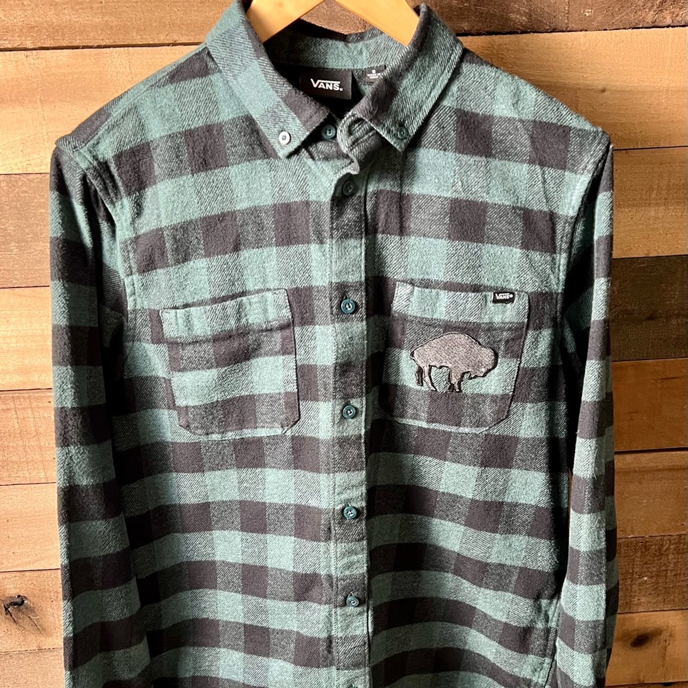 Men’s small or women’s medium Buffalo Vans flannel shirt